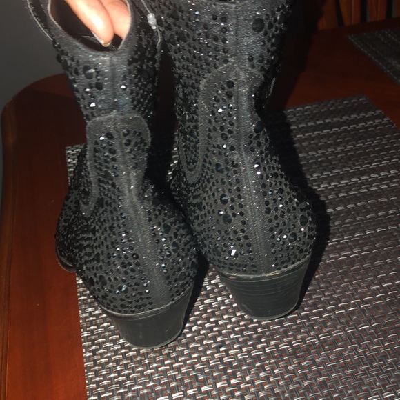 Prwnd JESSICA SIMPSON
Oviedo 2 Embellished Booties  8.5 black - Picture 7 of 13